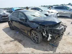 3MZBN1V33JM250329 2018 MAZDA 3