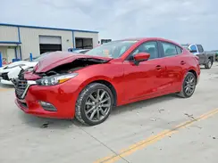3MZBN1V33JM250377 2018 MAZDA 3