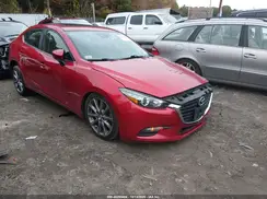 3MZBN1V33JM255501 2018 MAZDA 3