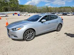 3MZBN1V34JM161031 2018 MAZDA 3