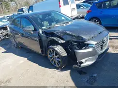 3MZBN1V34JM164706 2018 MAZDA 3