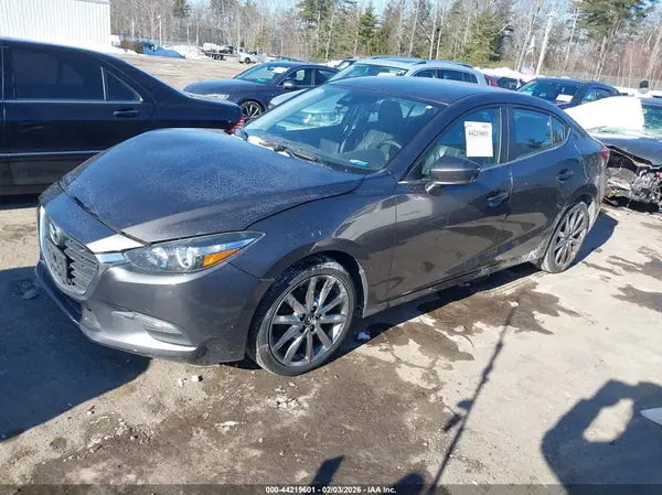 3MZBN1V34JM164706 2018 MAZDA 3 - Image 2