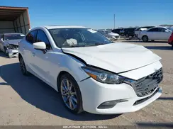 3MZBN1V34JM167864 2018 MAZDA 3