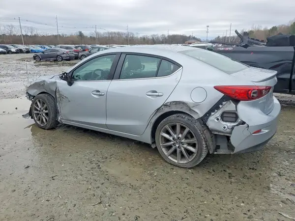 3MZBN1V34JM174474 2018 MAZDA 3 - Image 2
