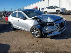 3MZBN1V34JM179805 2018 MAZDA 3