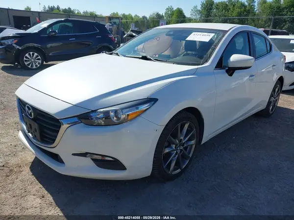 3MZBN1V34JM183224 2018 MAZDA 3 - Image 2