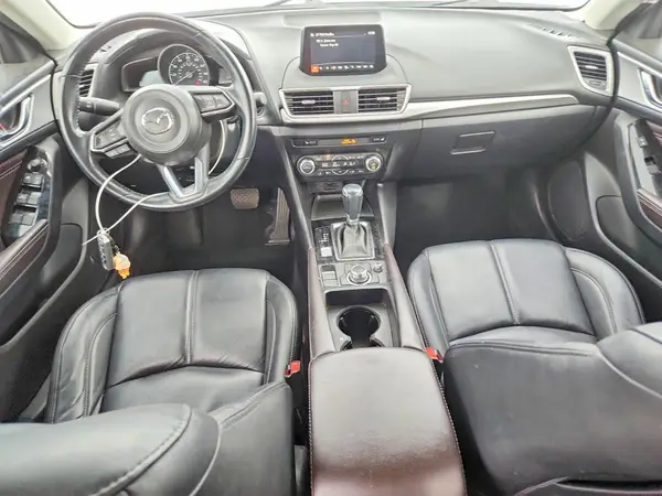 3MZBN1V34JM185250 2018 MAZDA 3 - Image 8