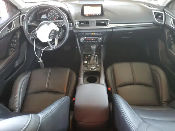 3MZBN1V34JM190559 2018 MAZDA 3 - Image 8