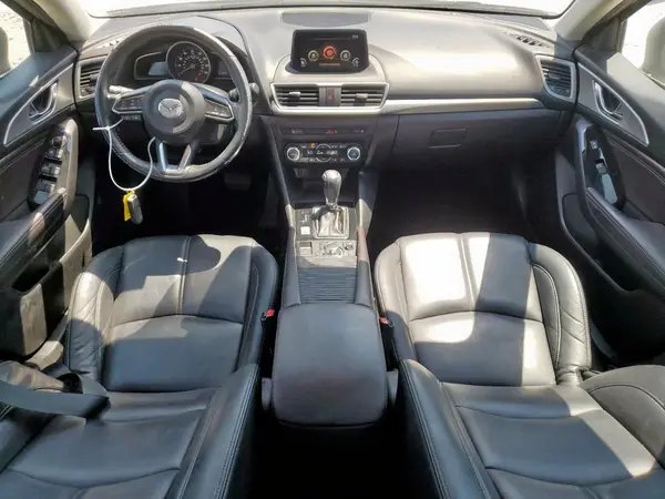 3MZBN1V34JM192196 2018 MAZDA 3 - Image 8