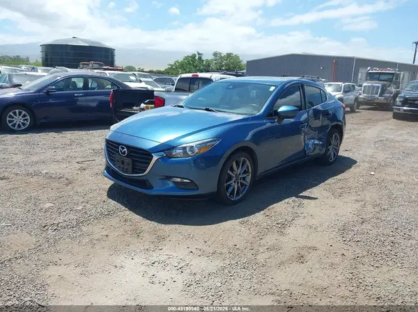 3MZBN1V34JM204363 2018 MAZDA 3 - Image 2