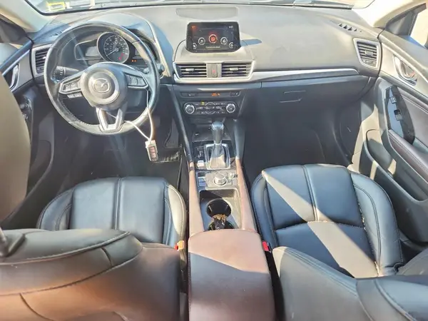 3MZBN1V34JM204606 2018 MAZDA 3 - Image 8