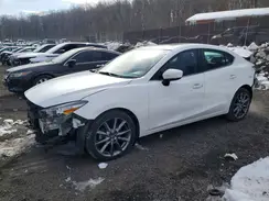 3MZBN1V34JM207733 2018 MAZDA 3