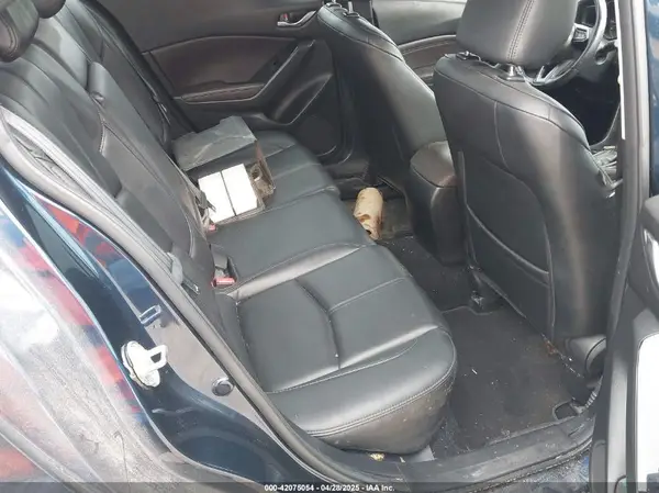3MZBN1V34JM210728 2018 MAZDA 3 - Image 8
