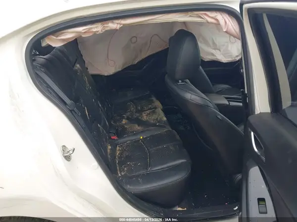 3MZBN1V34JM212351 2018 MAZDA 3 - Image 8