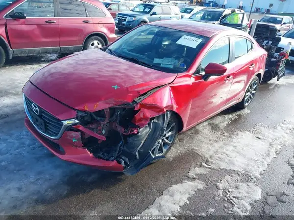 3MZBN1V34JM214858 2018 MAZDA 3 - Image 2