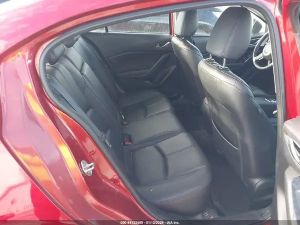 3MZBN1V34JM214858 2018 MAZDA 3 - Image 8