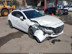 3MZBN1V34JM216710 2018 MAZDA 3