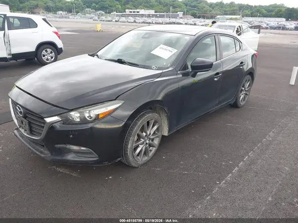 3MZBN1V34JM229070 2018 MAZDA 3 - Image 2