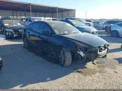 3MZBN1V34JM230025 2018 MAZDA 3