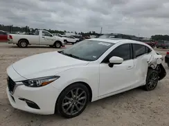 3MZBN1V34JM233779 2018 MAZDA 3