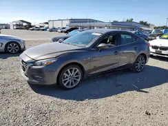 3MZBN1V34JM239145 2018 MAZDA 3