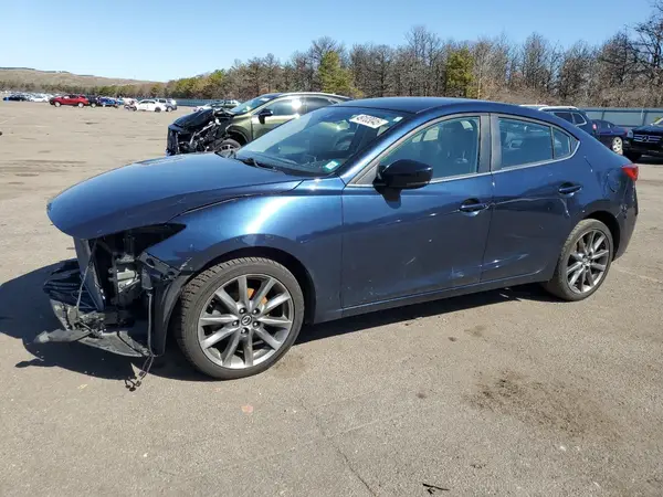 3MZBN1V34JM249643 2018 MAZDA 3 - Image 1