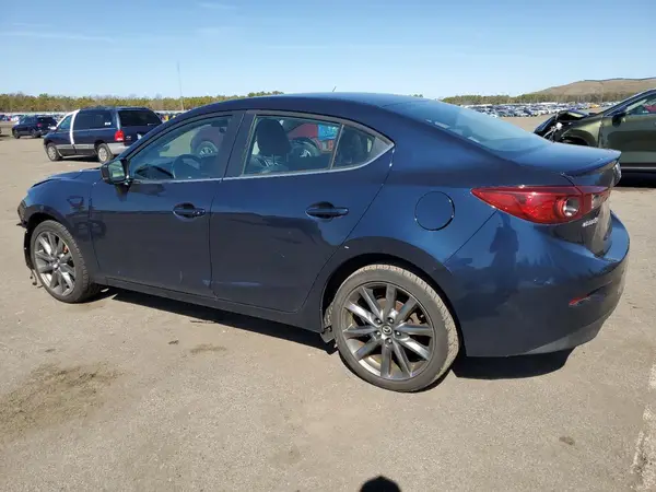 3MZBN1V34JM249643 2018 MAZDA 3 - Image 2