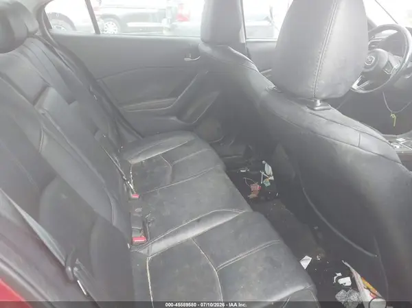 3MZBN1V34JM250727 2018 MAZDA 3 - Image 8
