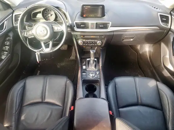 3MZBN1V34JM263395 2018 MAZDA 3 - Image 8