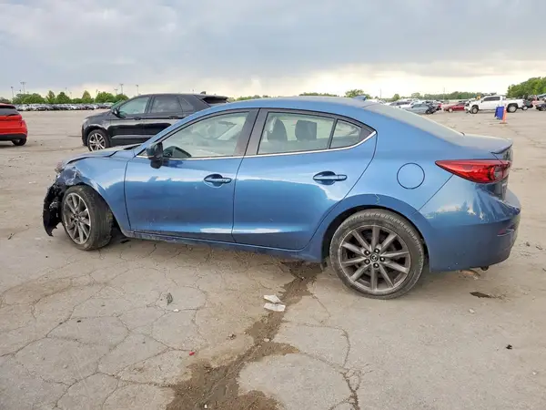3MZBN1V34JM275434 2018 MAZDA 3 - Image 2
