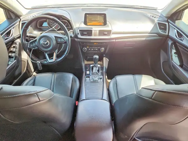 3MZBN1V34JM276356 2018 MAZDA 3 - Image 8