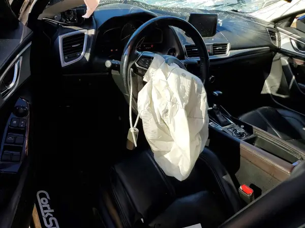3MZBN1V35JM158588 2018 MAZDA 3 - Image 8