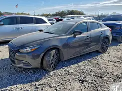 3MZBN1V35JM163502 2018 MAZDA 3