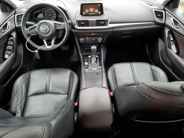 3MZBN1V35JM165279 2018 MAZDA 3 - Image 8