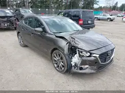3MZBN1V35JM166559 2018 MAZDA 3