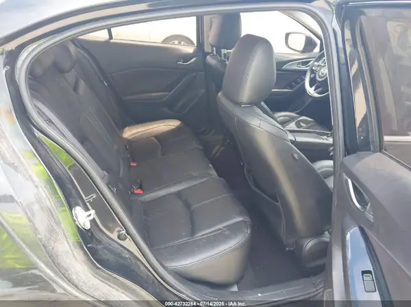 3MZBN1V35JM172507 2018 MAZDA 3 - Image 8