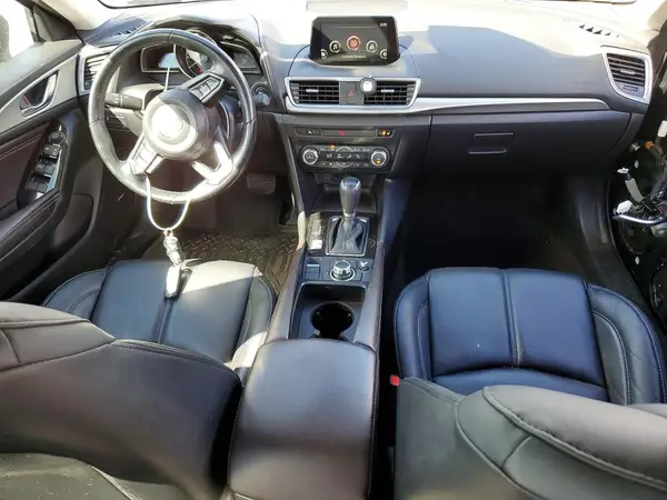 3MZBN1V35JM177139 2018 MAZDA 3 - Image 8