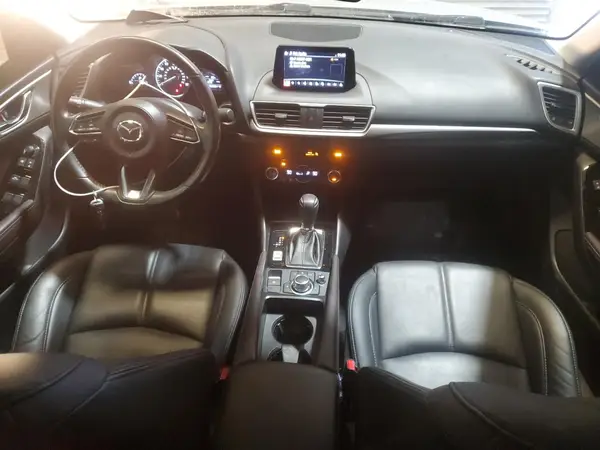 3MZBN1V35JM177545 2018 MAZDA 3 - Image 8