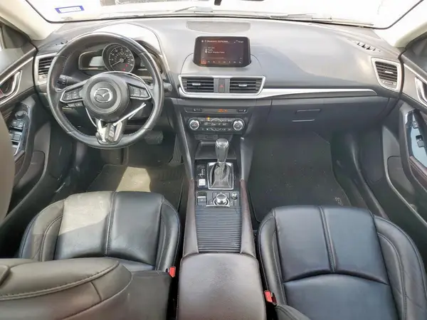 3MZBN1V35JM184141 2018 MAZDA 3 - Image 8