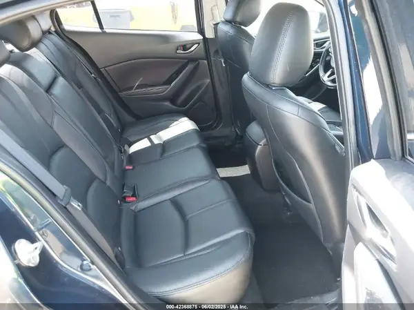3MZBN1V35JM185841 2018 MAZDA 3 - Image 8