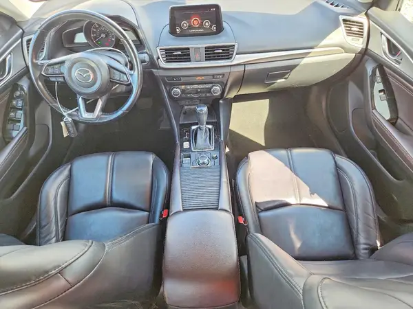 3MZBN1V35JM201228 2018 MAZDA 3 - Image 8