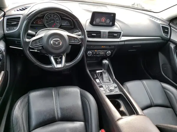 3MZBN1V35JM204758 2018 MAZDA 3 - Image 8