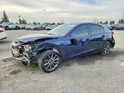 3MZBN1V35JM218238 2018 MAZDA 3
