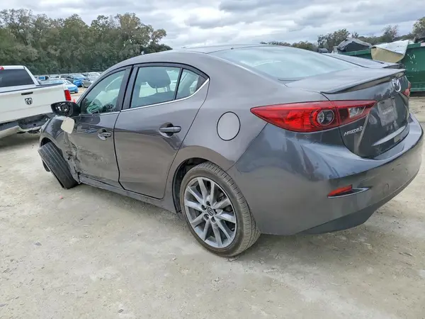 3MZBN1V35JM221995 2018 MAZDA 3 - Image 2