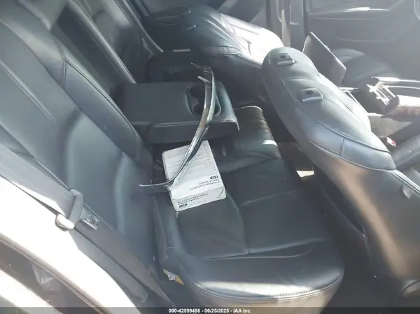 3MZBN1V35JM227747 2018 MAZDA 3 - Image 8