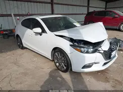 3MZBN1V35JM237078 2018 MAZDA 3