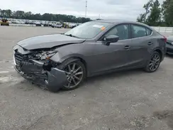 3MZBN1V35JM238585 2018 MAZDA 3