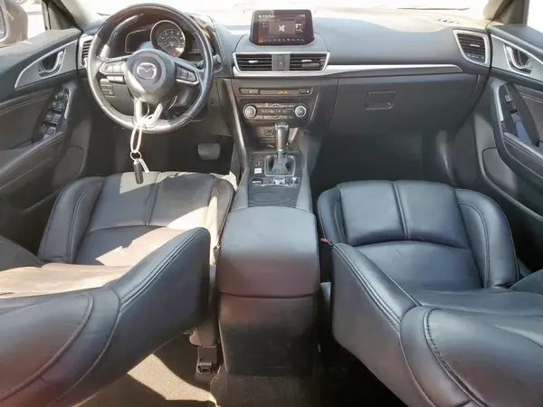 3MZBN1V35JM246041 2018 MAZDA 3 - Image 8