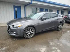 3MZBN1V35JM255144 2018 MAZDA 3