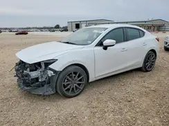 3MZBN1V35JM273269 2018 MAZDA 3